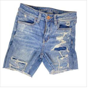 American Eagle Women  Jean Shorts Distressed Cutoff Size 2